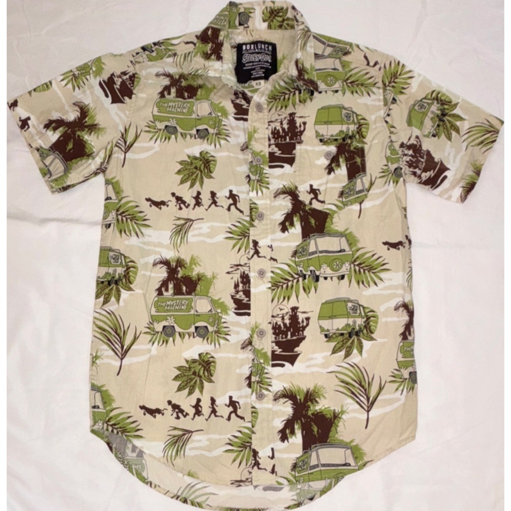 BoxLunch Scooby-Doo Mystery Machine Graphic Print Shirt Men's XS Short Sleeve
